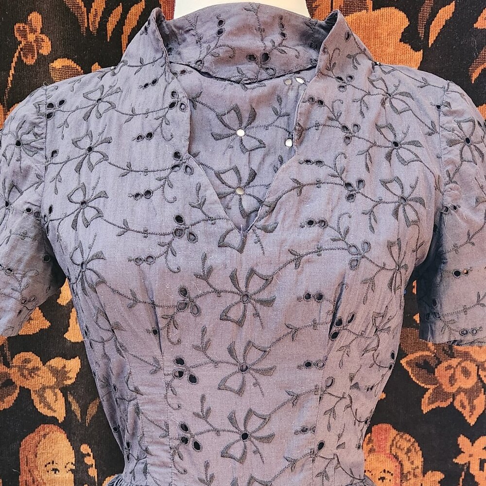 1940s Eyelet Peplum Dress - Picture 2 of 8